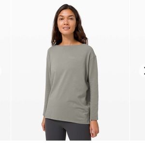 Lulu back in action long sleeve - size 6